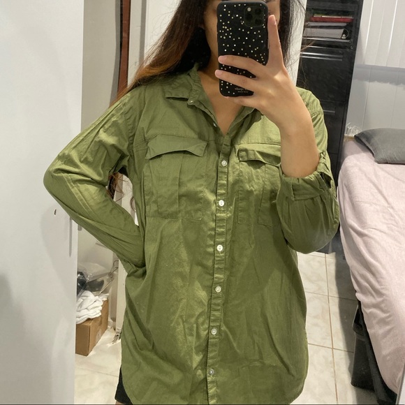 6/$20!!!  F21-Button up flannel - Picture 2 of 2